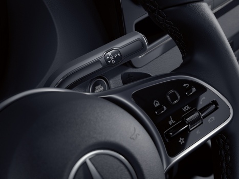 Multifunction steering wheel