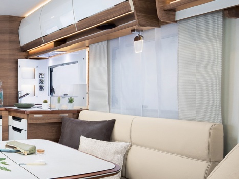 Side curtains